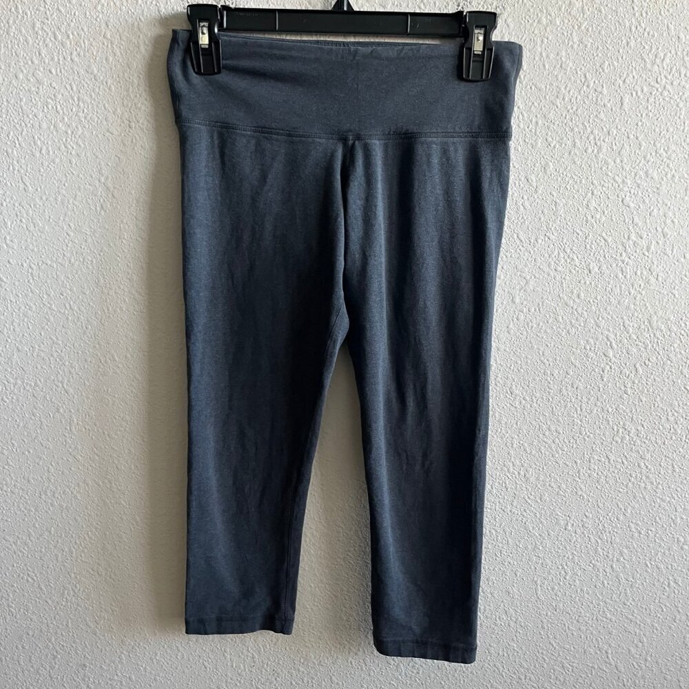 Lululemon Women's Gray High Rise Cropped Leggings Size 2